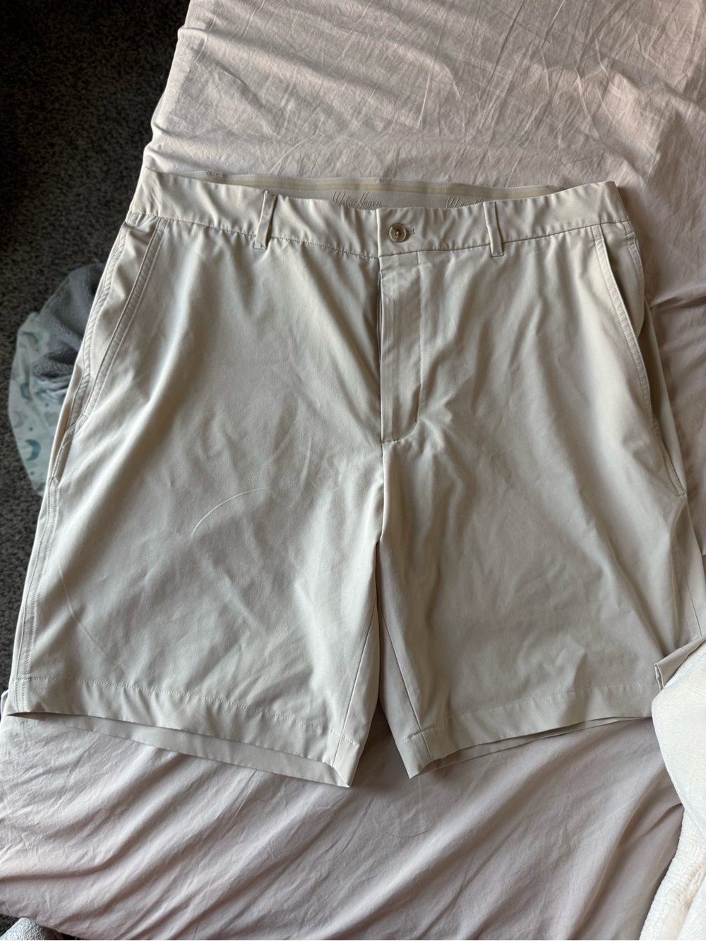 Walter Hagen Men's Flat Front Chino Shorts - Cream